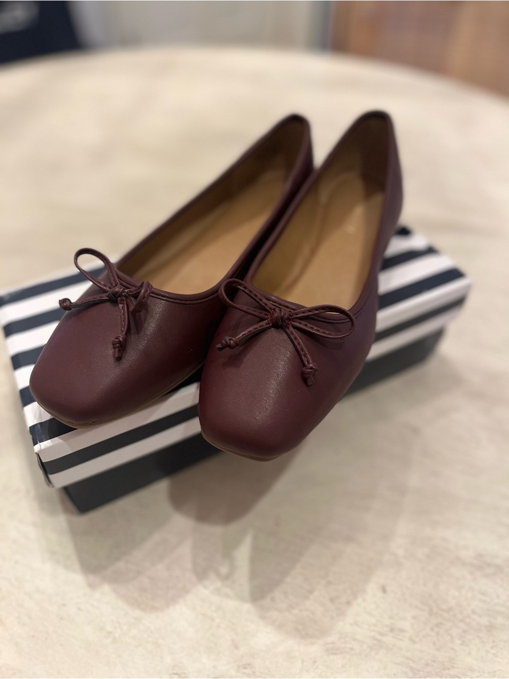 NEW Crown & Ivy Wine Ballet Flats Size 8W